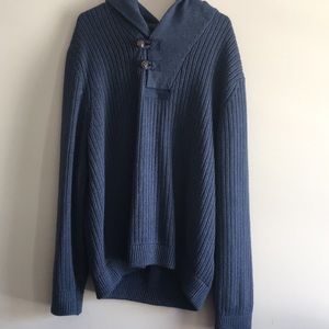 Men’s Navy Blue Sweater